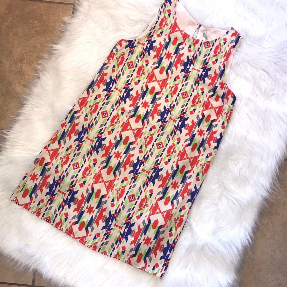 Multicolor sleeveless shift dress
